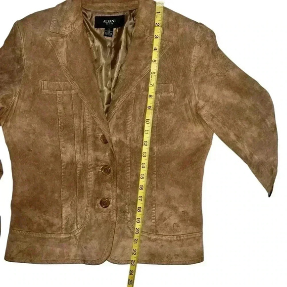 Alfani 100% leather jacket size small fits like 8-10 - Picture 11 of 11